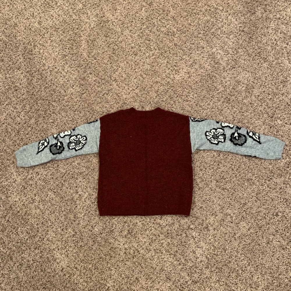 Sweater - Picture 2 of 2